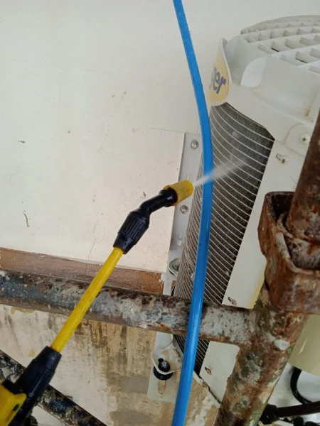 Limpeza preventiva e corretiva de ar condicionado